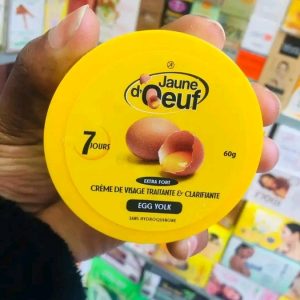 jaune-doeuf-cream